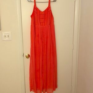 Torrid size 1 Salmon Maxi Dress w/detailed bodice